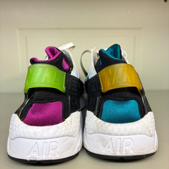 Size 12 Mens- Nike Air Huarache Peace, Love, Swoosh DM8152-100 main image 4